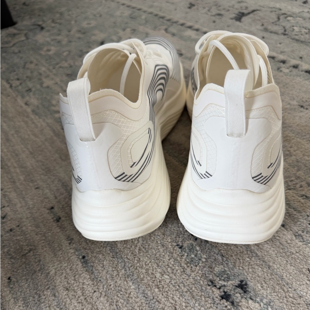 New APL Streamline Sneakers Mens Ivory Smoke Sz 13 - Picture 10 of 11
